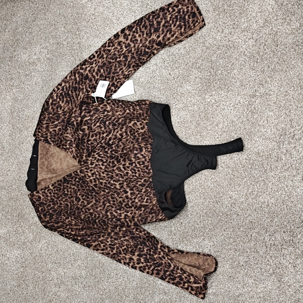 GOOD AMERICAN NWT SATIN WRAP SEPIA LEOPARD BODYSUIT. SIZE 2 (M)